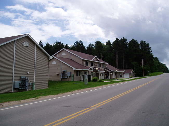 Building Photo - Cass Lake Square Townhouses