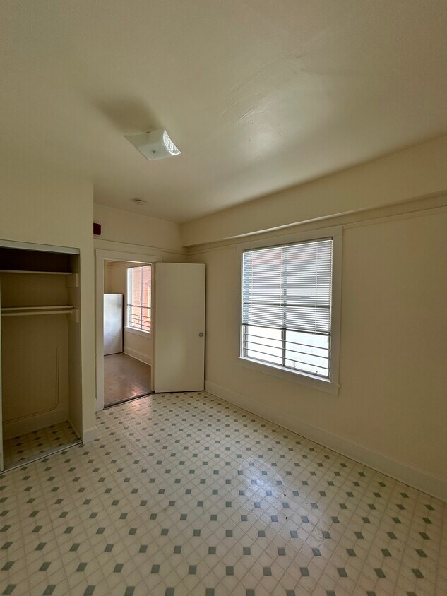 Primary Photo - One Bedroom Apartment in the Heart of Hist...