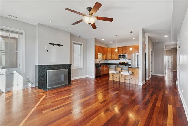 Building Photo - 2239 N Lister Ave