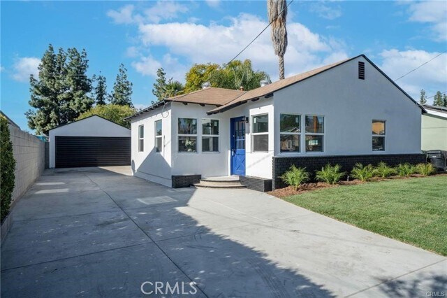 Primary Photo - 3041 8th Ave