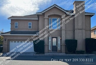 Building Photo - 1431 Lakeshore Dr