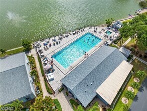 Building Photo - 9540 Green Cypress Ln