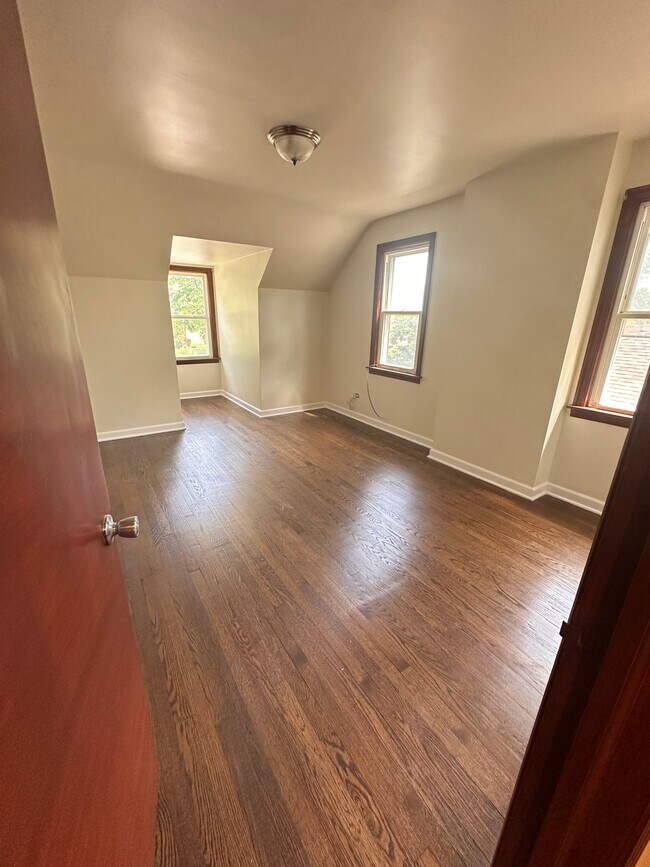 Foto del edificio - 13708 S Wentworth Ave