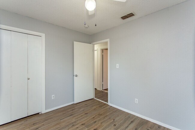 Foto del edificio - 3 Bedroom 2 Bath Home for Lease!