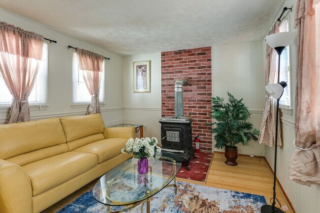 Foto del edificio - 3912 Bishopmill Dr