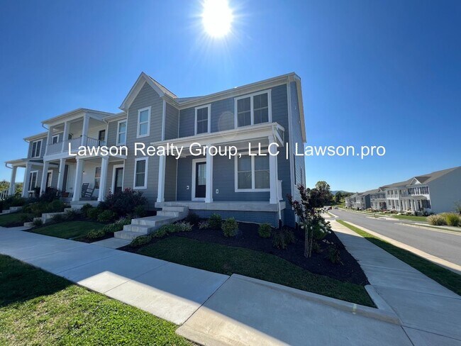 Foto del edificio - Upscale and Spacious Daleville Townhome