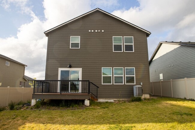 Building Photo - 5513 W Morgantown Ln