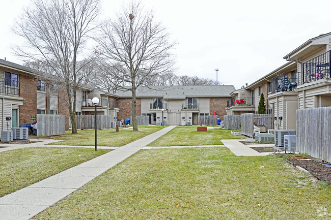 Building Photo - Chateau Rouge Apartments