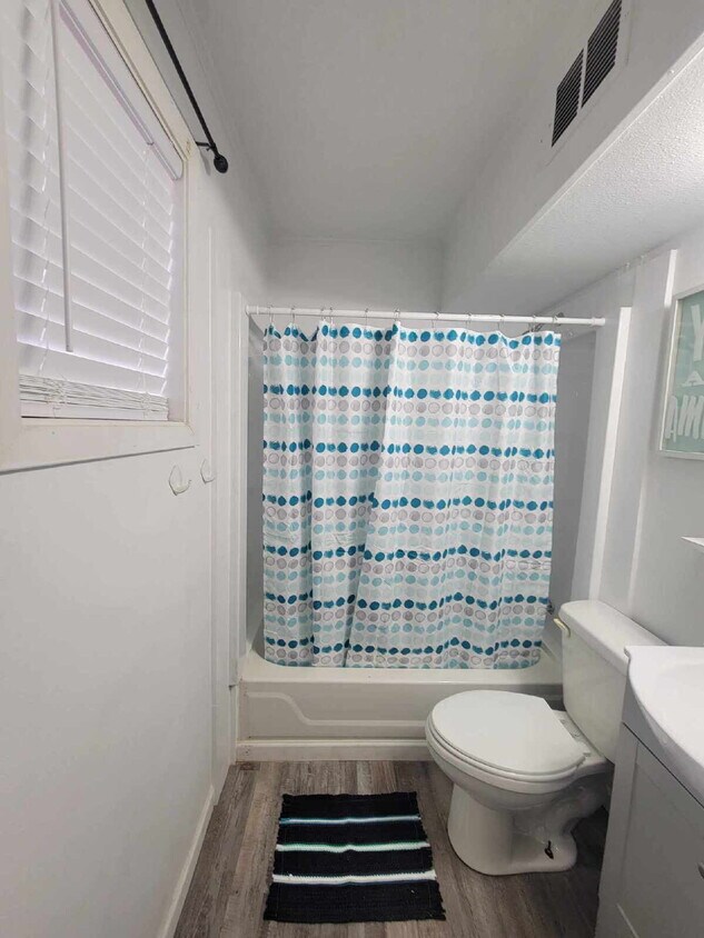 Foto principal - 1 bedroom in a 5 plex in Leakesville