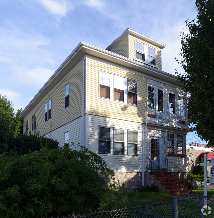 Primary Photo - 1019-1029 S Broadway