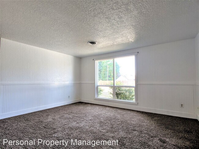 Foto del edificio - 2 br, 1 bath House - 2707 Fruit Valley Rd