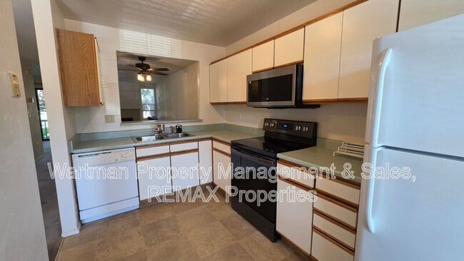 Building Photo - 226 Hargrove Ct