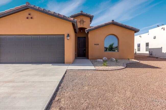 Building Photo - Home For Rent - Beautiful 4 Bedroom Home in Tierra Del Este Subdivision w/ Refrigerated Air!