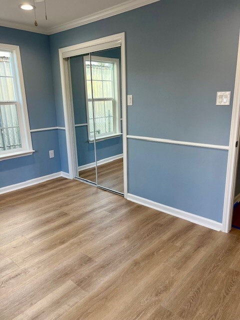 Building Photo - 425 Caplin St