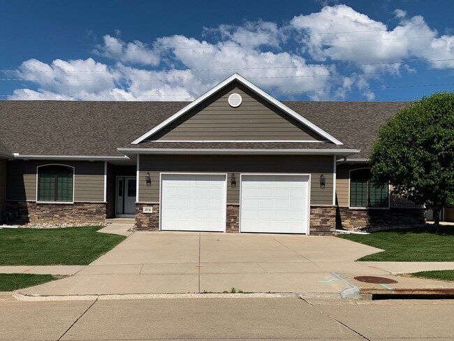 2731 Castles Gate Drive - 2731 Castles Gate Dr