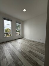Building Photo - 224 Haight St