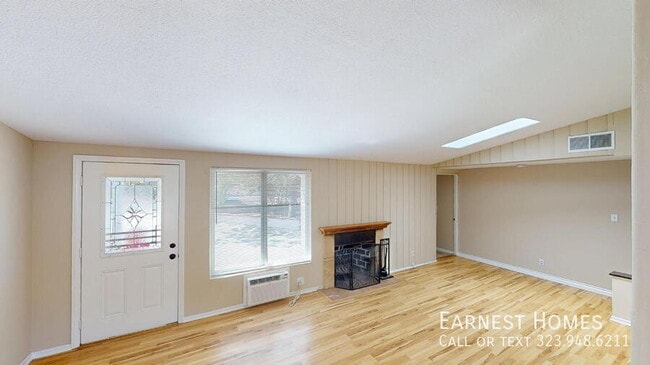 Foto del edificio - 7749 Grove St