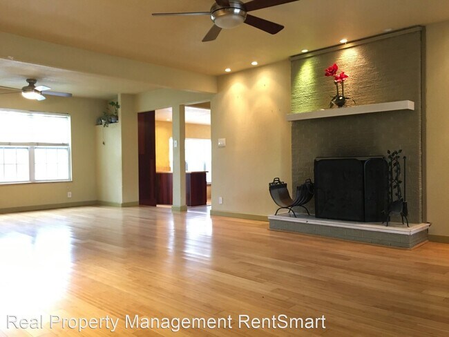 4 br, 2 bath House - 5901 Sierra Leon photo'