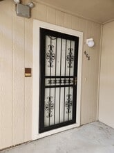 Building Photo - 5403 W 76th Ave