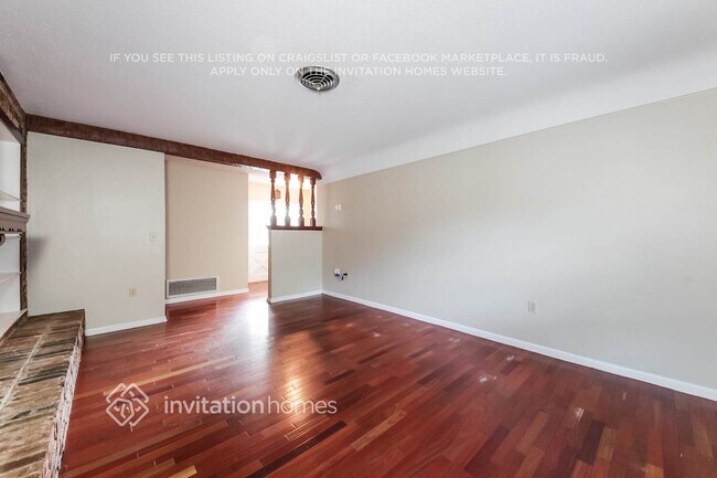 Building Photo - 3733 St Moritz St