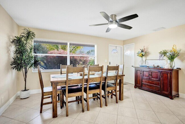 Foto del edificio - 740 Buttonwood Rd