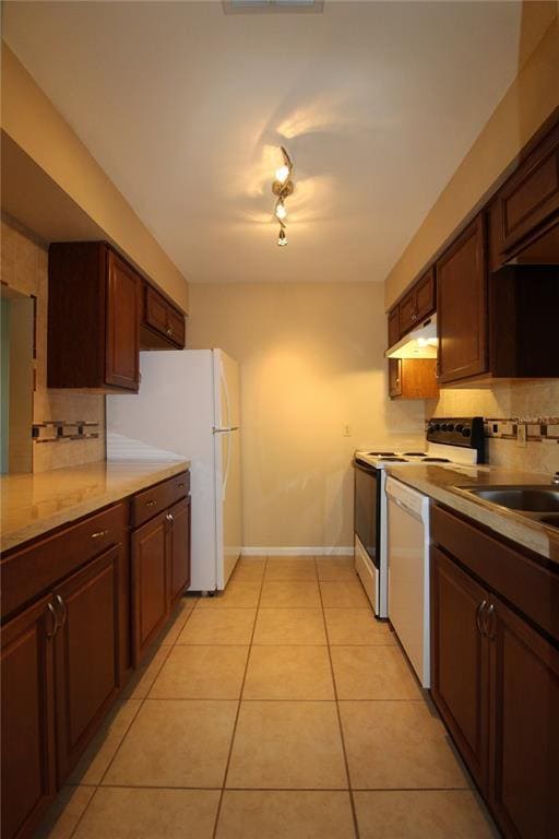 Building Photo - 5509 Fountain Lake Cir