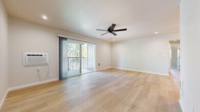 Building Photo - 401 Ignacio Blvd