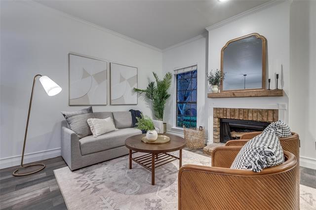 Foto del edificio - 4405 Bowser Ave