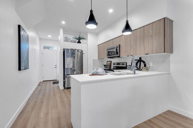 Building Photo - 9333-9149 Street