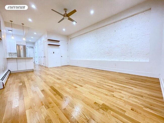 Building Photo - 360 W 116th St