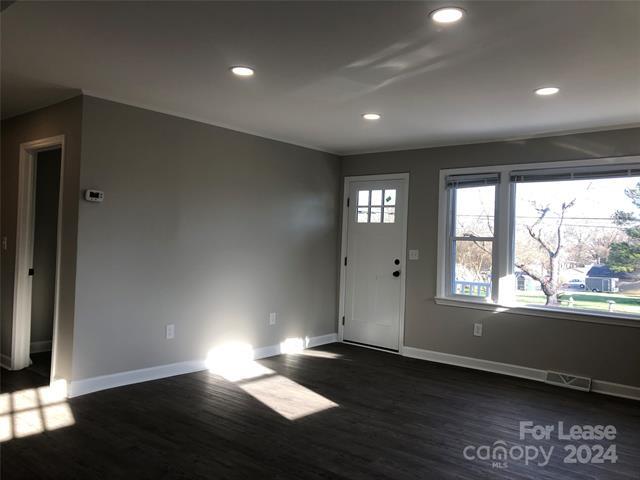 Building Photo - 117 Abernathy St