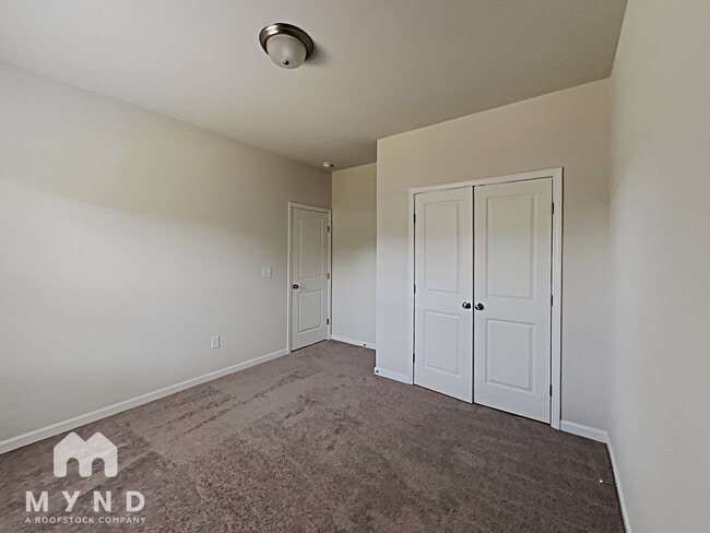 Building Photo - 190 Mahone Dr