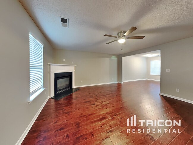 Building Photo - 349 Coral Circle McDonough GA