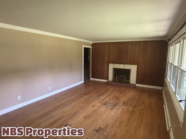 Foto del edificio - 6919 Haverhill Dr NW