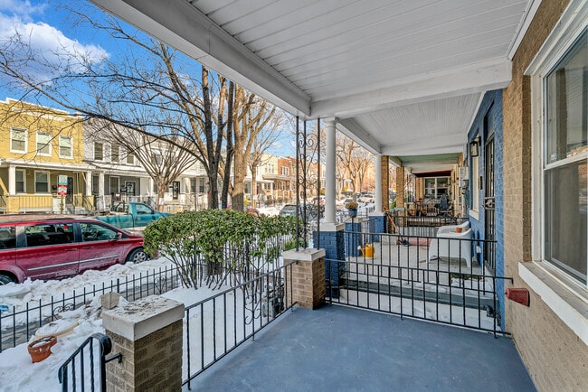 Photo - 1921 Bennett Pl NE Townhome