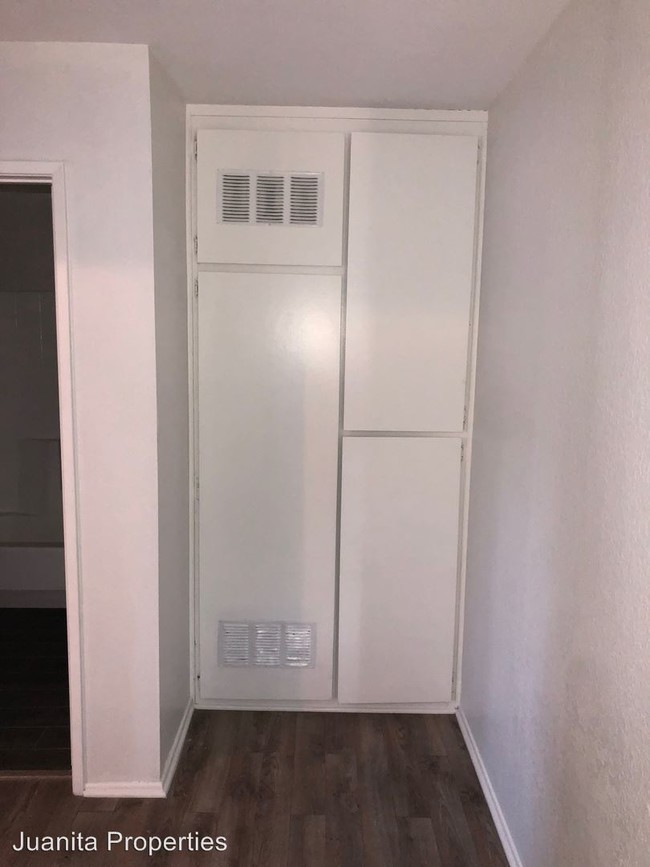 Foto del edificio - 646 N Juanita Ave