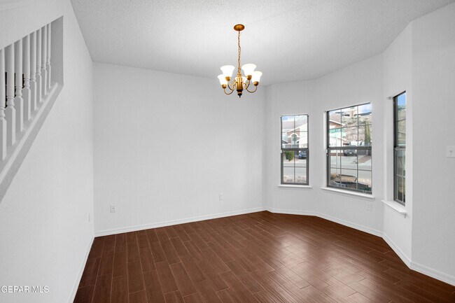 Building Photo - 7085 Century Plant Dr