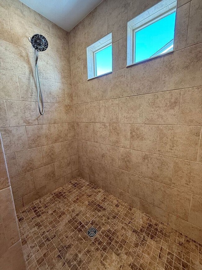 Foto del edificio - 8333 Longleaf Ln