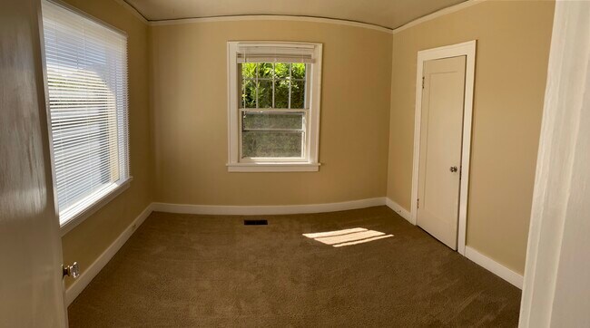 Habitación número 1 - 5327 N Bowdoin St