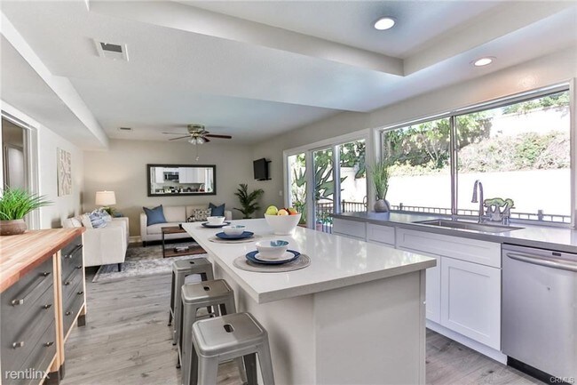 Foto del edificio - 4 br, 4 bath House - 25661 Maximus St