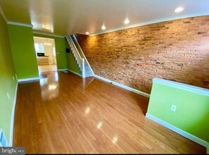 Building Photo - 305 S Lehigh St
