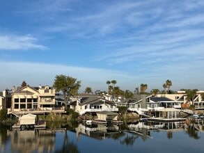 Building Photo - 4909 North Point