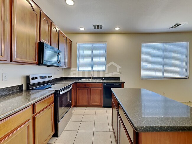 Foto del edificio - 15139 N 173rd Ln