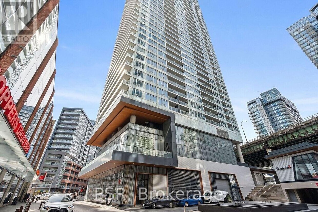 Photo principale - 17-3717 Bathurst St