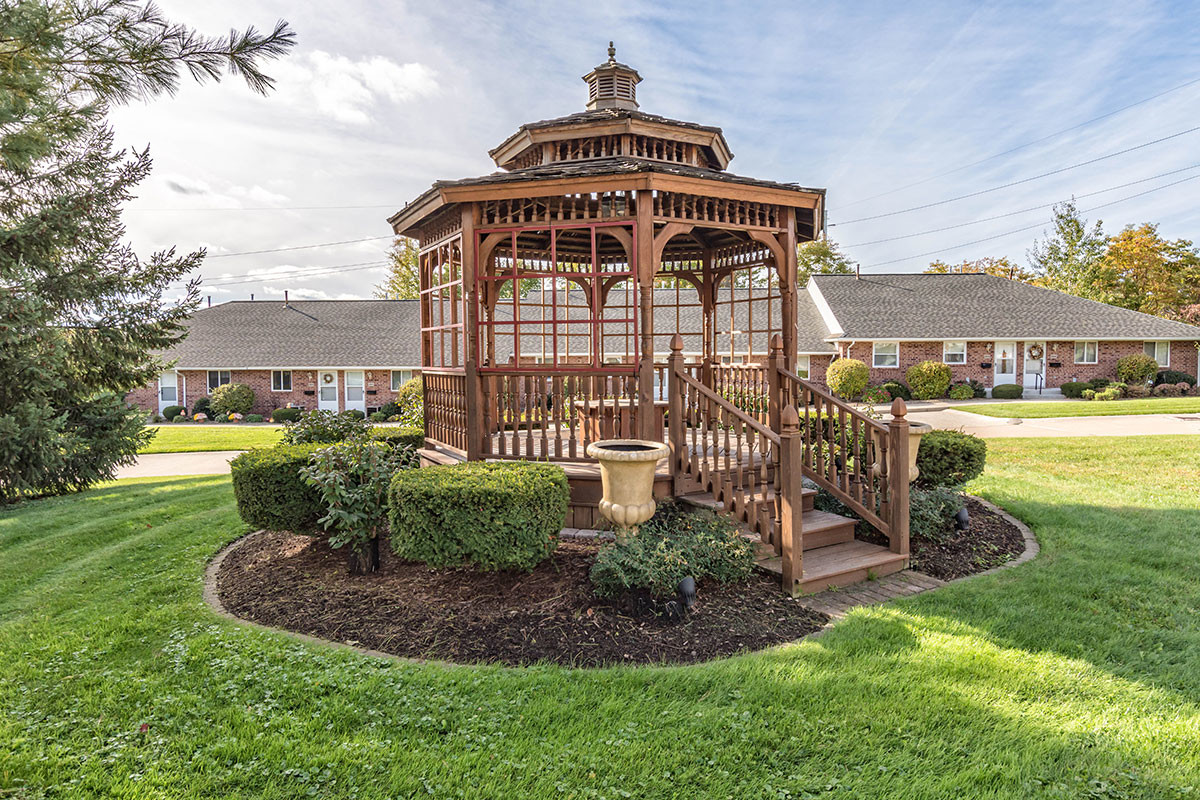 Foto principal - Idyllbrook Village Senior Living