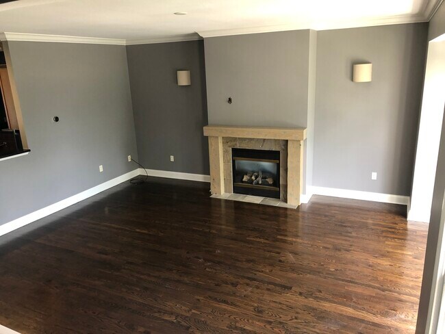 Sala de estar - 19683 Chagrin Blvd