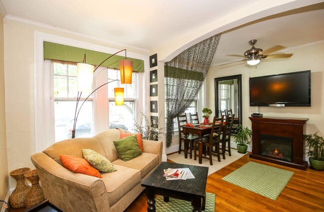 Foto del edificio - 1816 T St NW