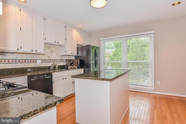 Building Photo - 14326 Winding Woods Ct