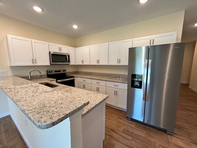 Foto del edificio - Brand New Construction 3 Bedroom, 3 Bath T...