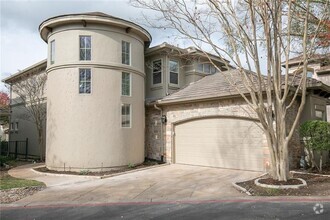 Building Photo - 2800 Waymaker Way